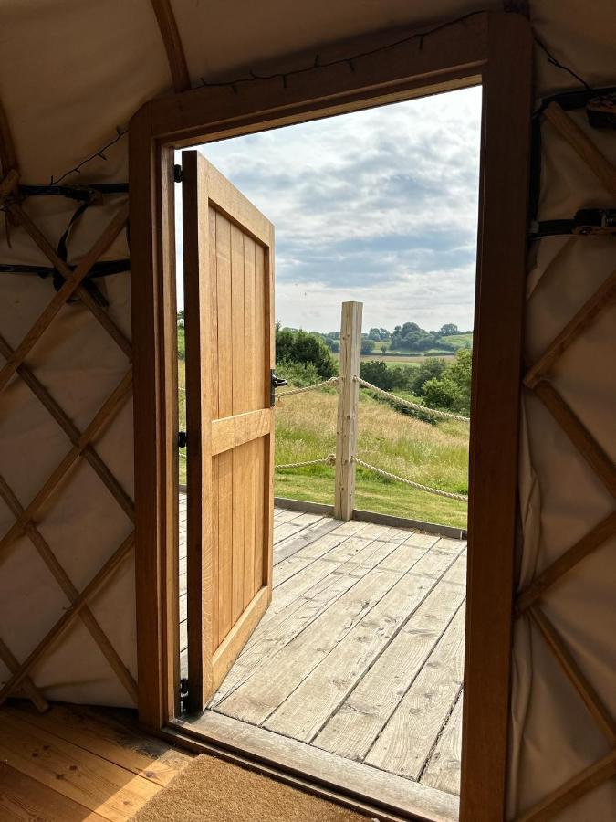 Bracken Yurt At Walnut Farm Glamping Hotel Netherbury Exterior foto